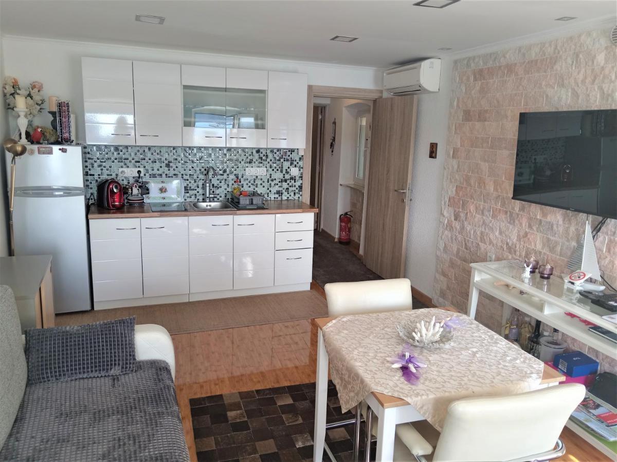 Apartman Speranza Rovinj Bagian luar foto